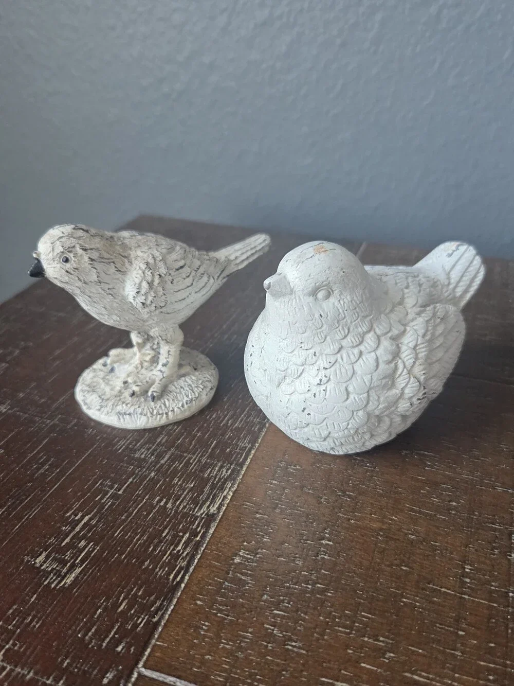 Rustic Shabby Chic White & Cream Bird Figurines Farmhouse Cottage Decor Set of 2